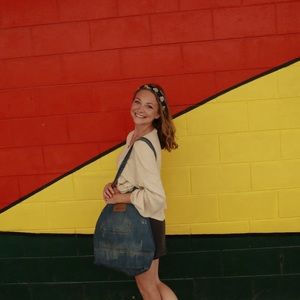 Meet your Posher, Lindsey